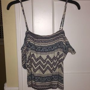 Cold Shoulder Crop